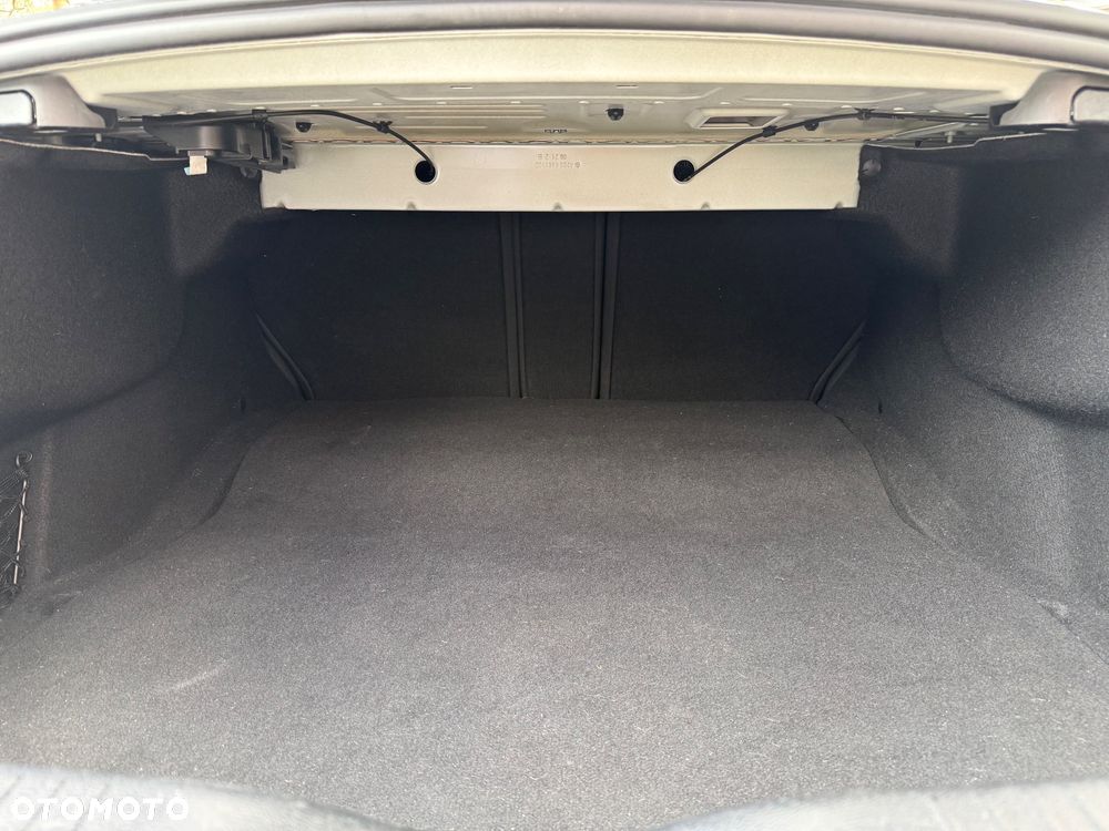 Mercedes-Benz Klasa C 220 d 4Matic 9G-TRONIC AMG Line - 10