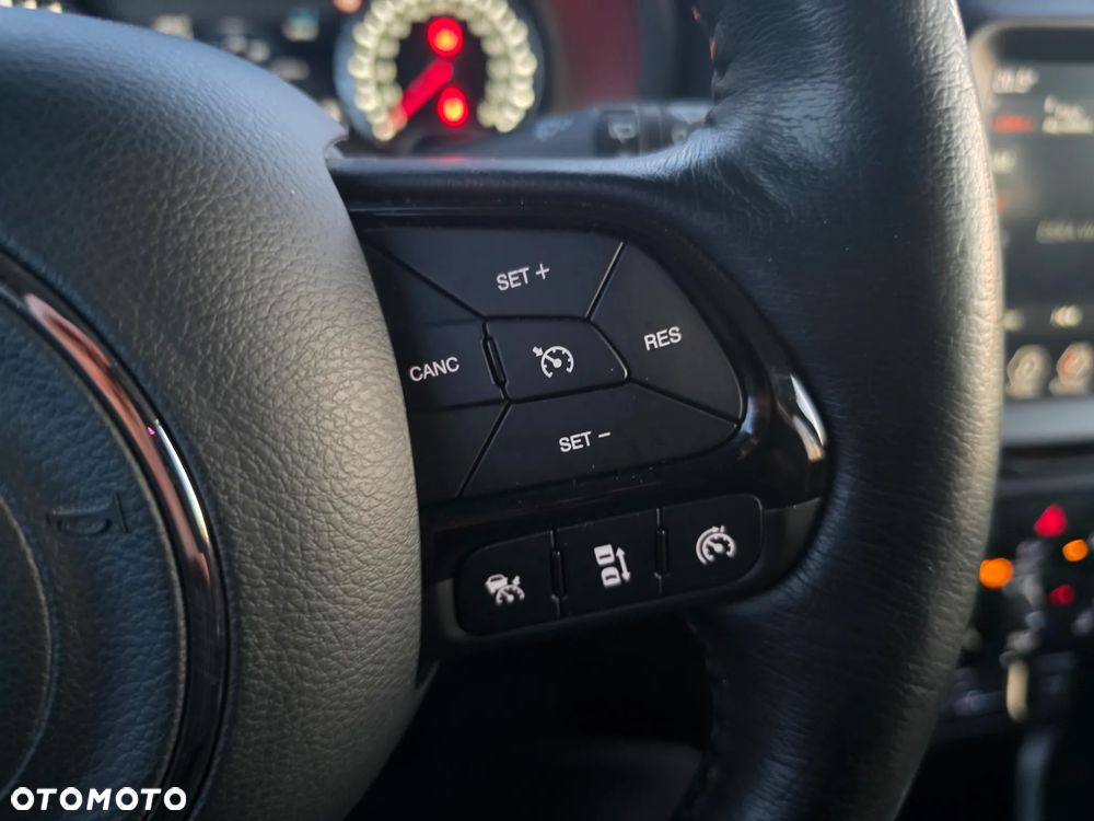 Jeep Renegade 1.0 T-GDI Limited - 24