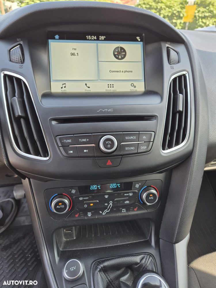Ford Focus 1.5 TDCi Trend - 11
