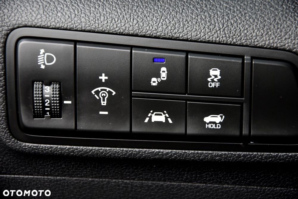 Hyundai Tucson blue 1.6 CRDi 2WD DCT Premium - 27