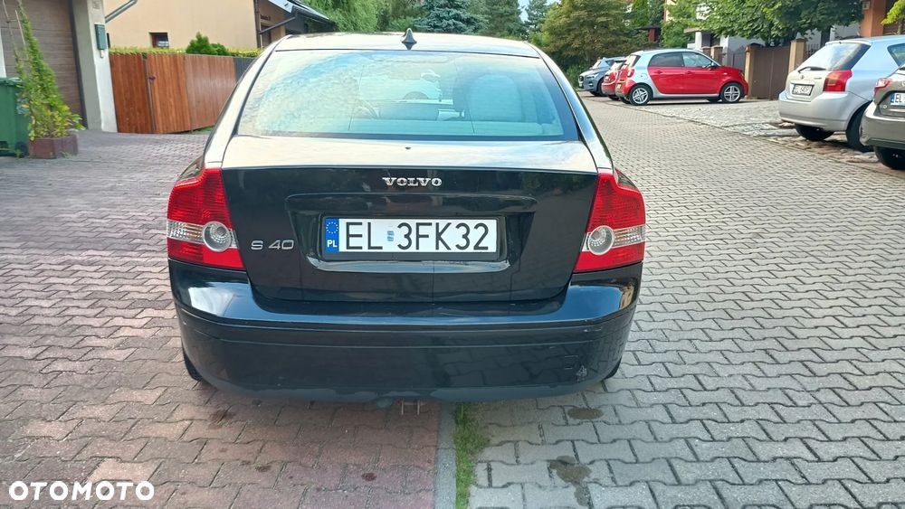 Volvo S40 1.6 Momentum - 8