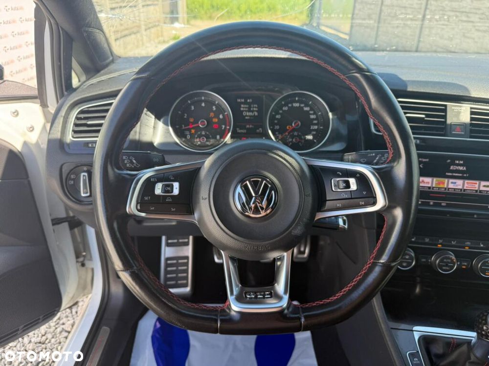 Volkswagen Golf GTI Performance BlueMotion Technology - 10