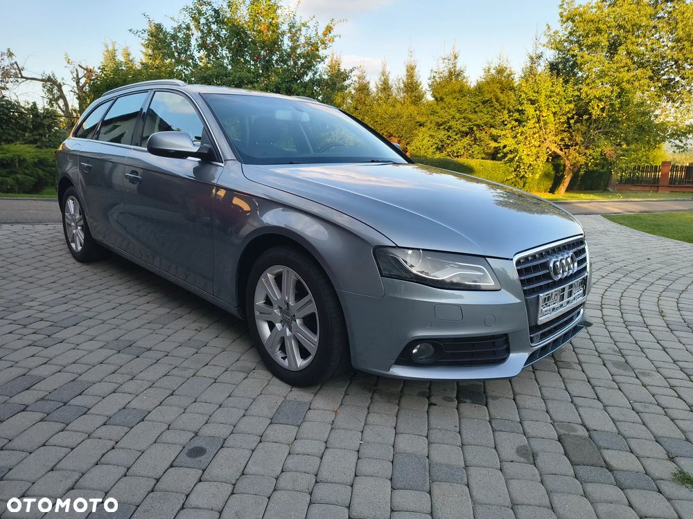 Audi A4 Avant 2.0 TDI DPF Attraction - 23