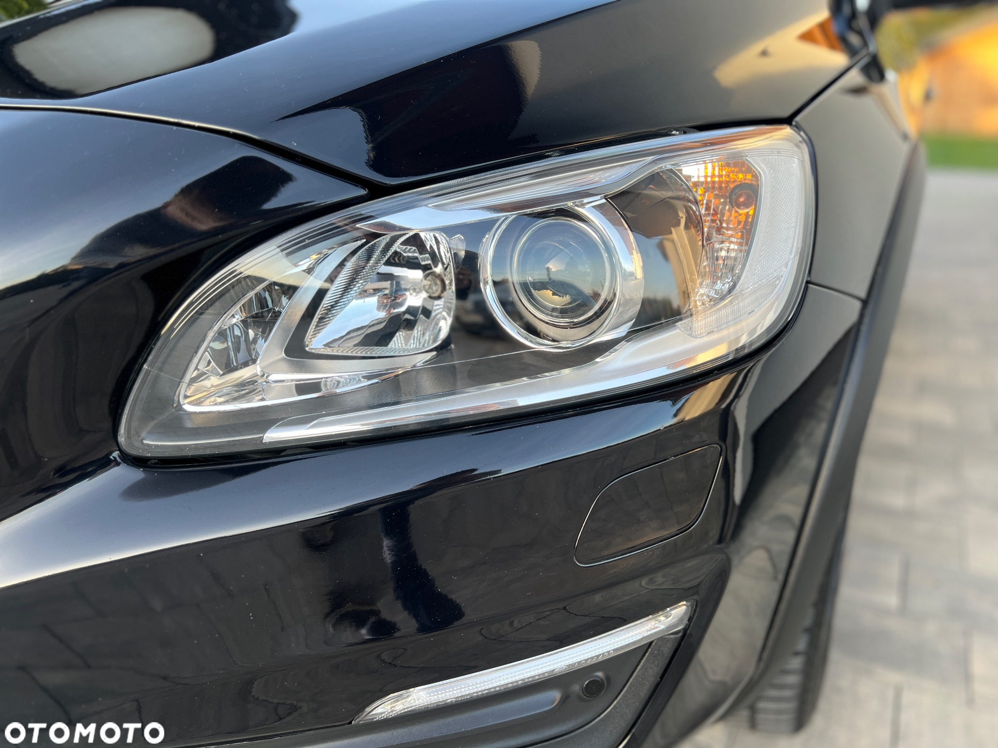 Volvo V60 T5 Geartronic Summum - 4