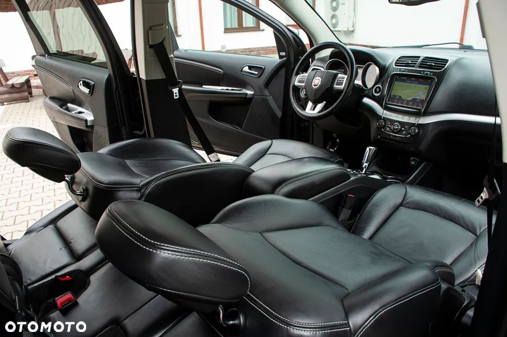 Fiat Freemont 2.0 Multijet 16V DPF Automatik Allrad Lounge - 22