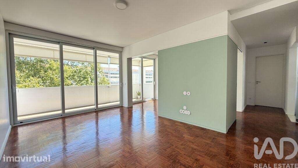 Apartamento T2 em Carcavelos e Parede de 85,00 m2 - Grande imagem: 2/27