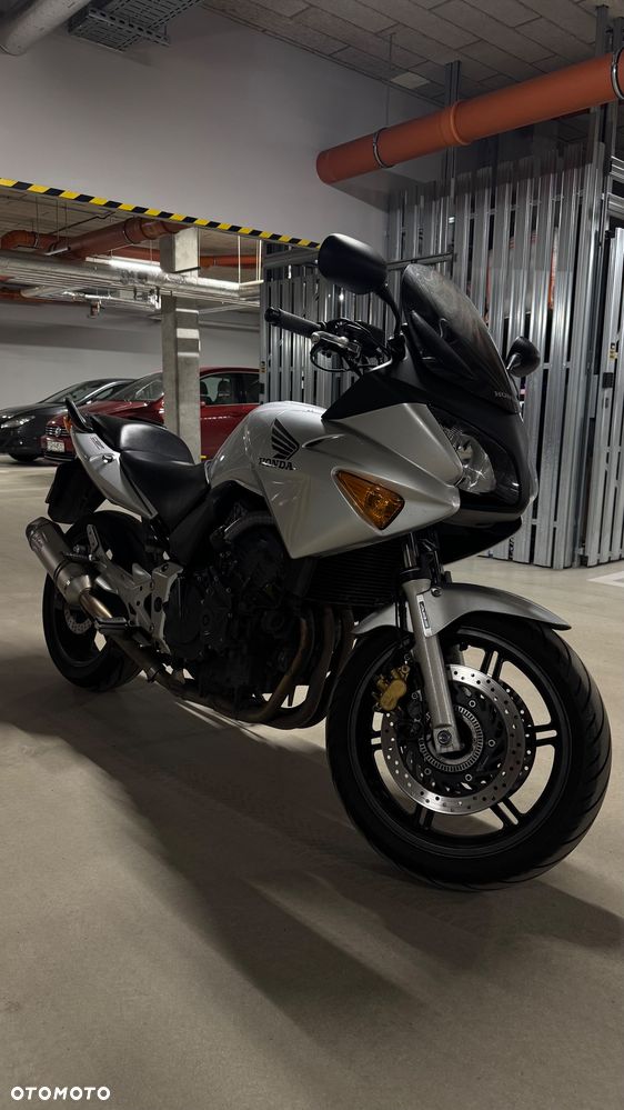 Honda CBF - 4