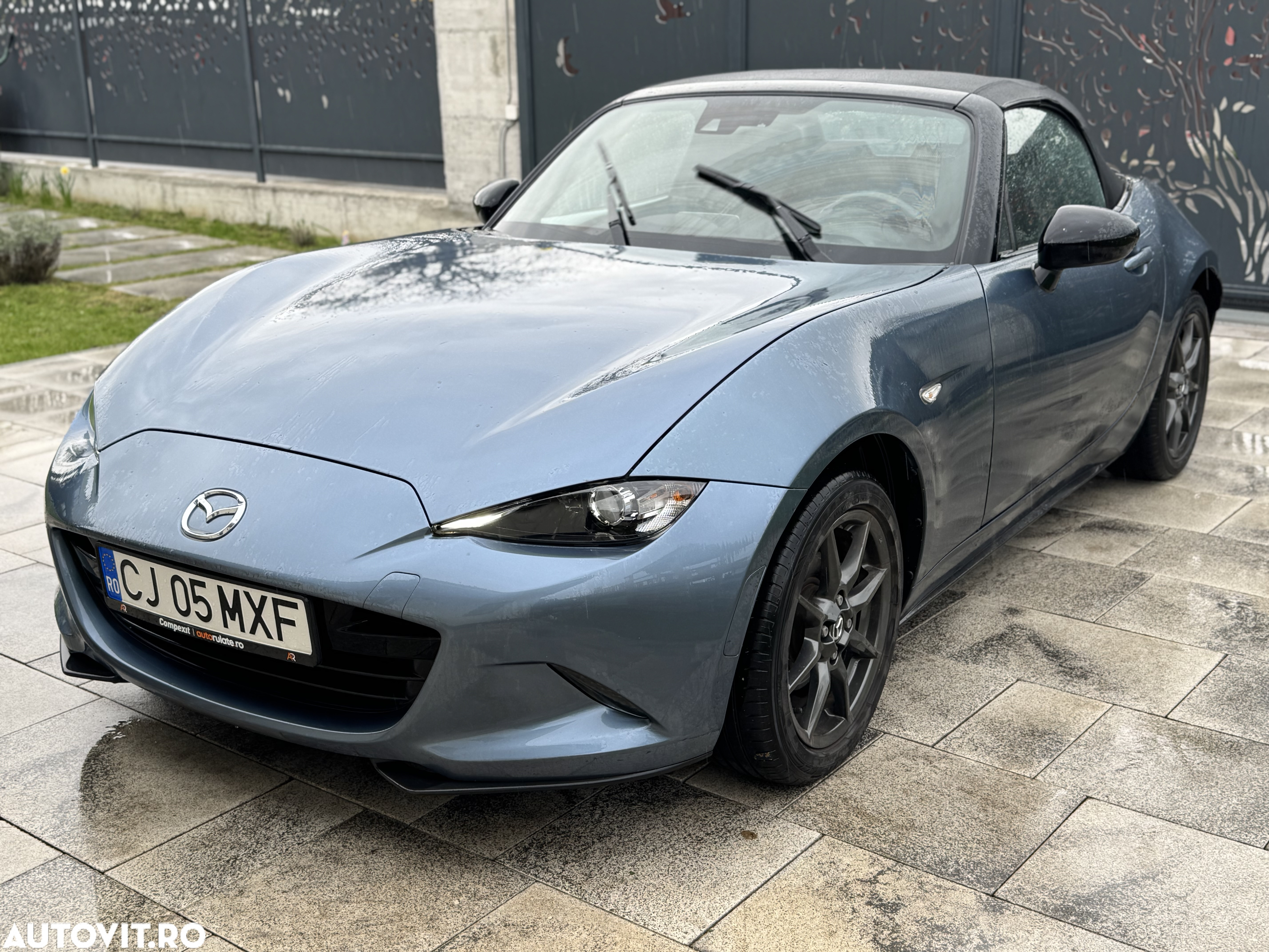 Mazda MX-5 G130 Emotion - 3