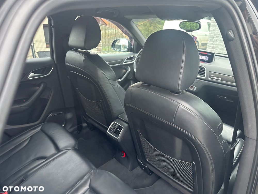 Audi RS Q3 2.5 TFSI quattro S tronic - 16