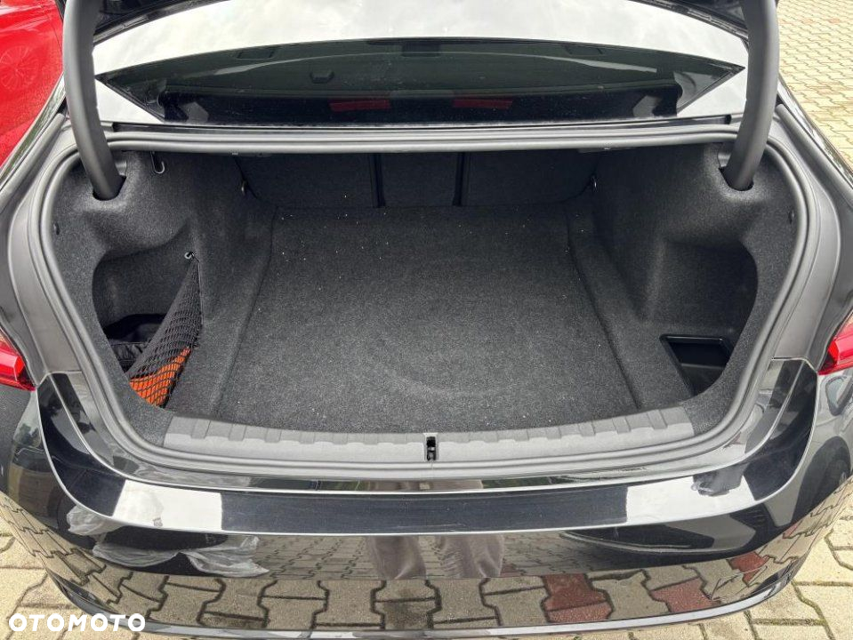 BMW Seria 3 - 12