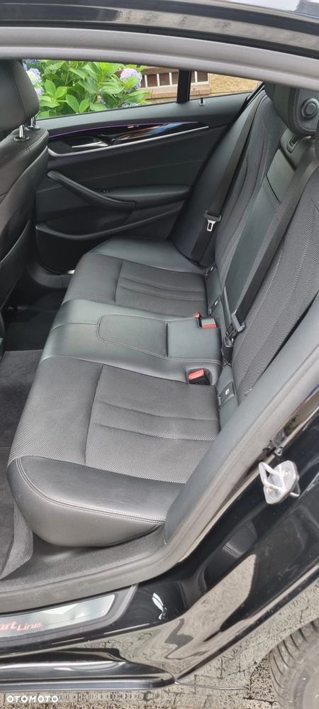 BMW Seria 5 520d Efficient Dynamics Sport Line sport - 11