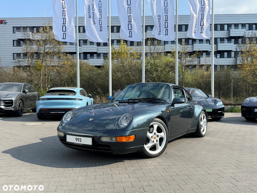 Porsche 911 Carrera - 1