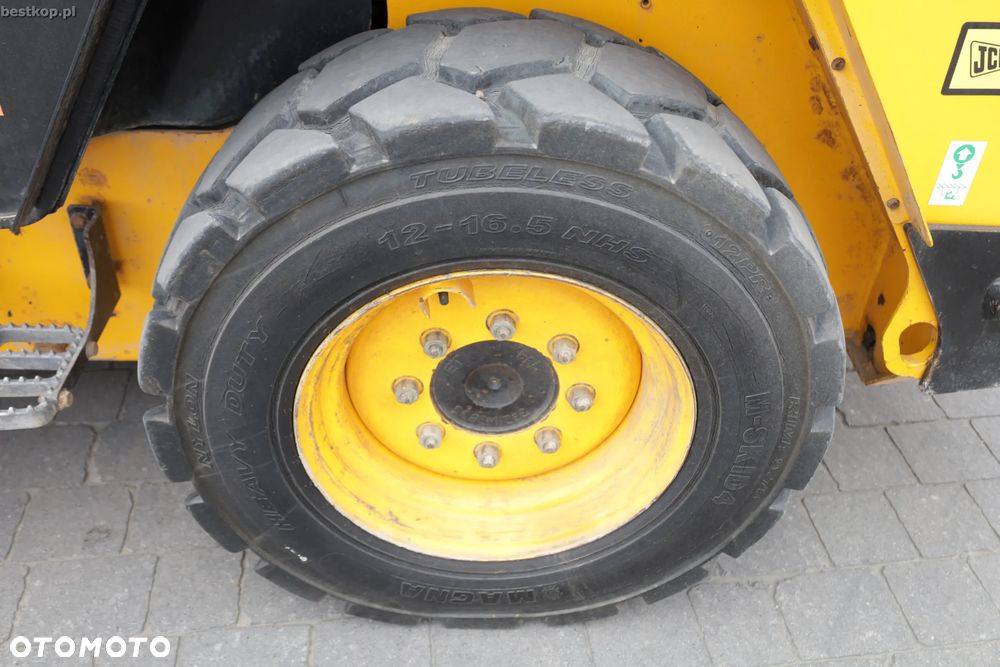 JCB 300 T4 Miniładowarka Skid steer - 20