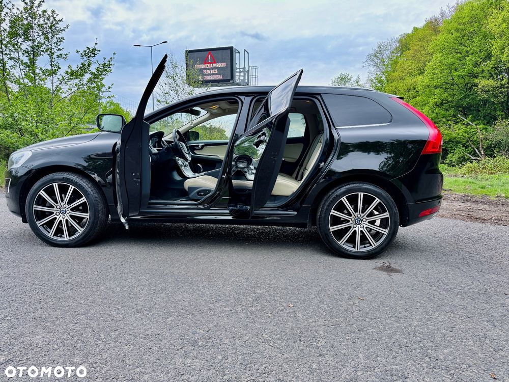 Volvo XC 60 D4 AWD Summum - 10