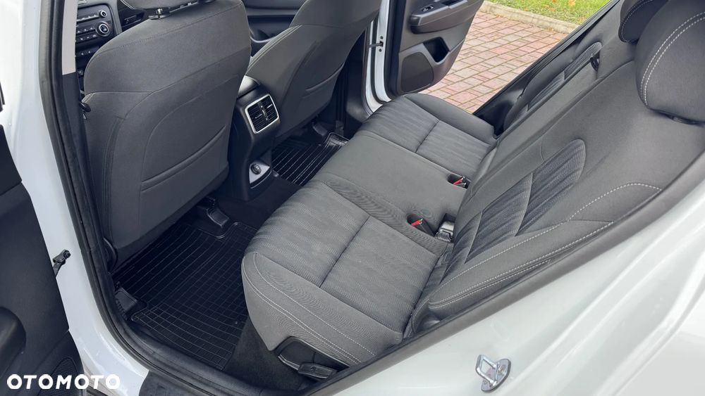 Kia Sportage 1.6 GDI 2WD Vision - 31