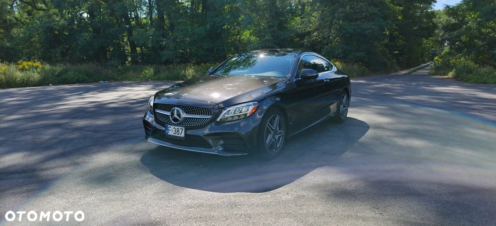 Mercedes-Benz Klasa C 300 4MATIC 9G-TRONIC - 17
