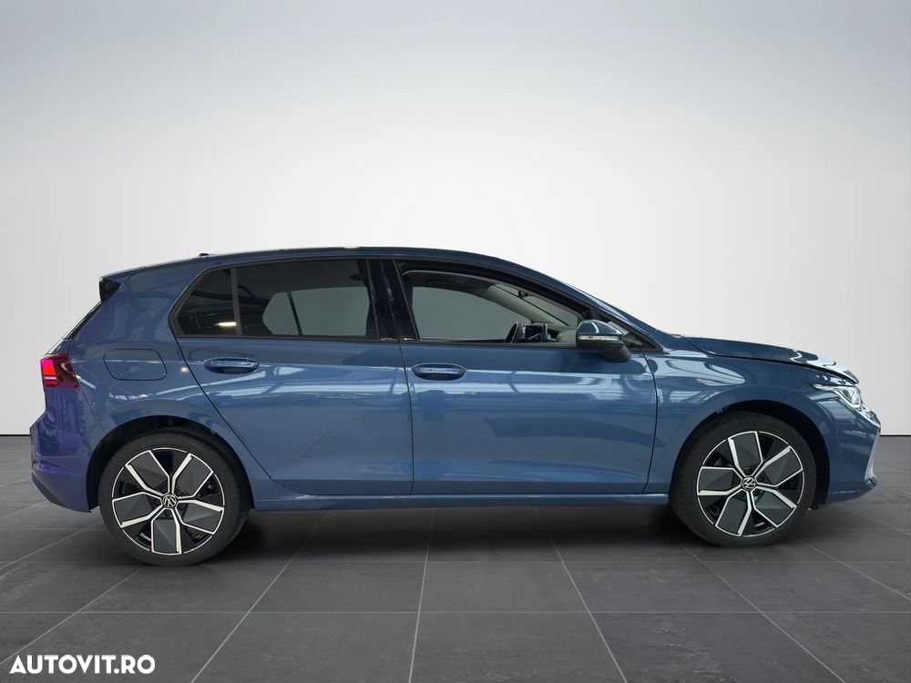Volkswagen Golf 1.5 eTSI DSG MHEV Advanced - 6
