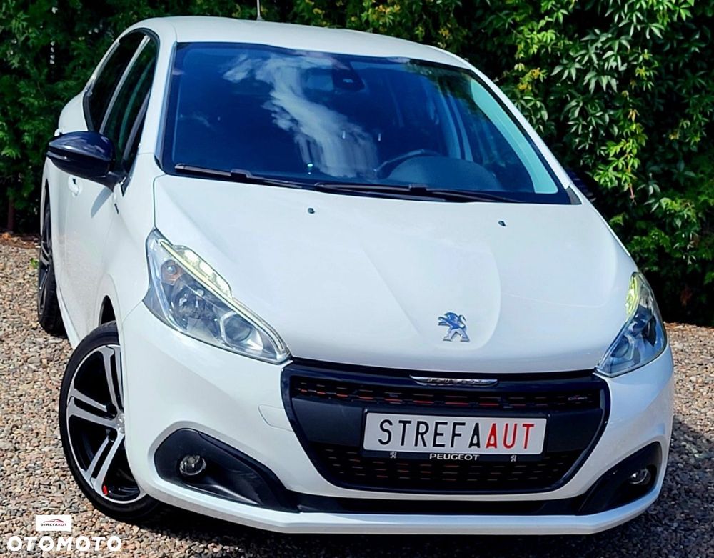 Peugeot 208 - 3