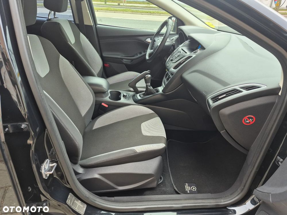 Ford Focus 1.6 TI-VCT Champions Edition - 35