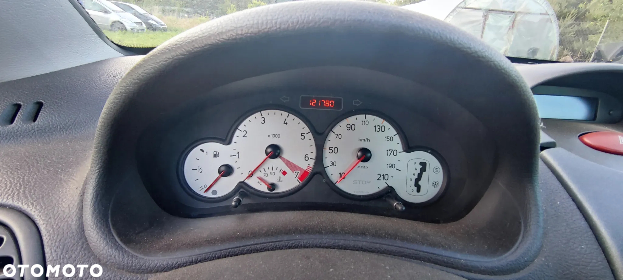 Peugeot 206 CC 110 Automatik Platinum - 10