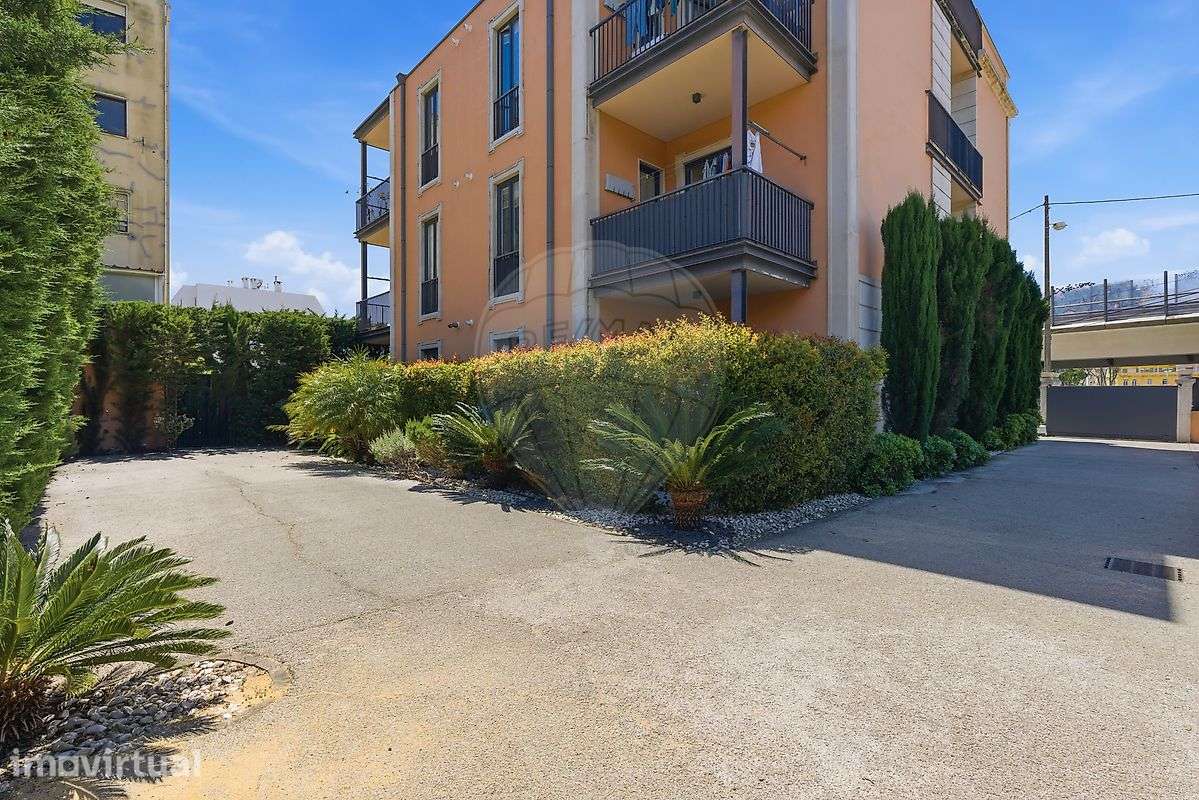 Apartamento T5 para venda - Grande imagem: 2/50