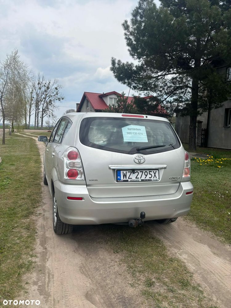 Toyota Corolla Verso 1.8 Sol 7os - 12