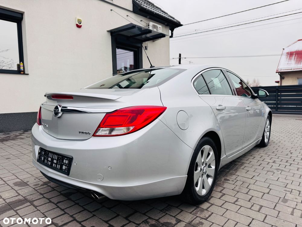 Opel Insignia 2.0 Turbo Cosmo - 9
