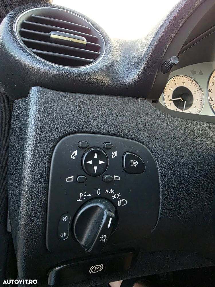 Mercedes-Benz CLK 500 7G-TRONIC Avantgarde - 14