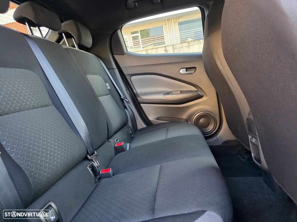 Nissan Juke 1.0 DIG-T DCT N-Connecta - 10