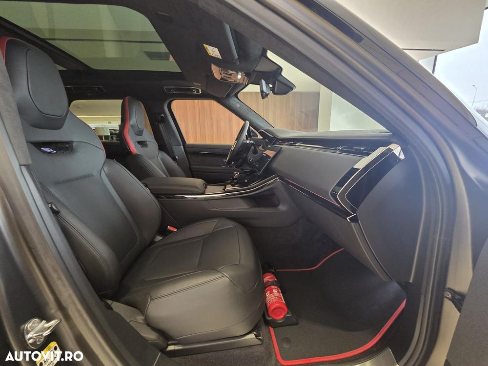 Land Rover Range Rover Sport - 8