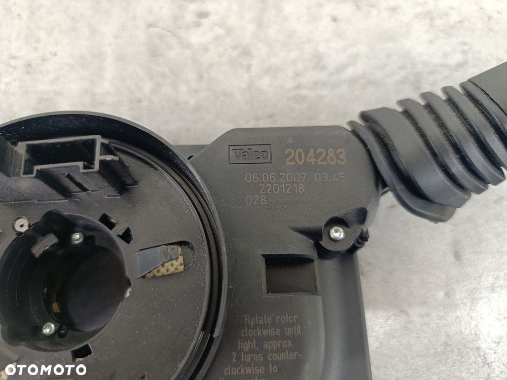 PRZEŁĄCZNIK ZESPOLONY OPEL ZAFIRA B 13250224GF 204283  VALEO 1.9 CDTI - 7