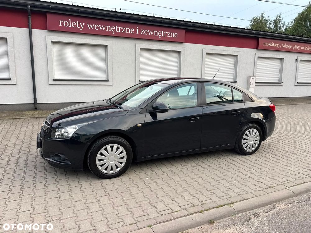 Chevrolet Cruze - 21