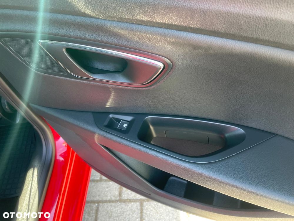Seat Leon 2.0 TDI DPF DSG FR - 33