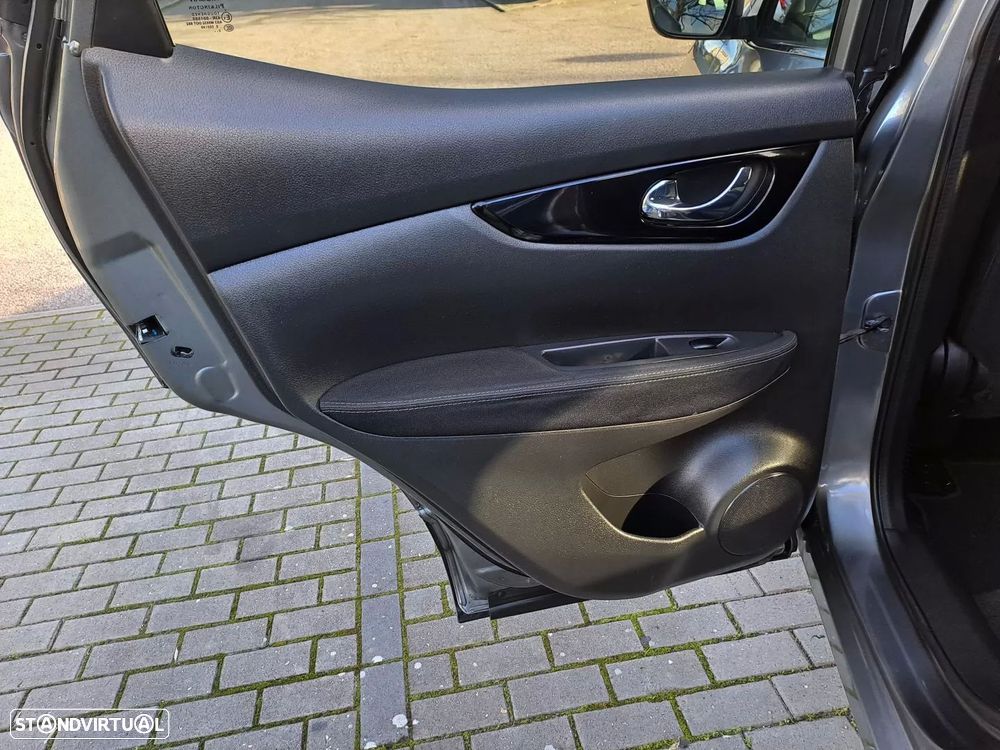 Nissan Qashqai 1.5 dCi Tekna Premium - 18