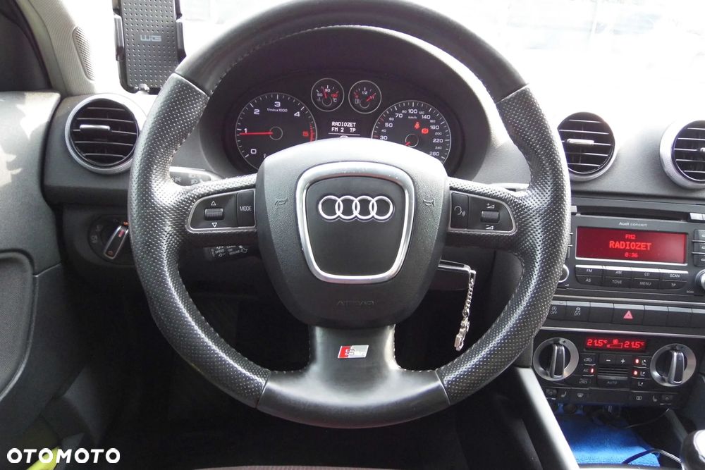 Audi A3 Sportback - 13