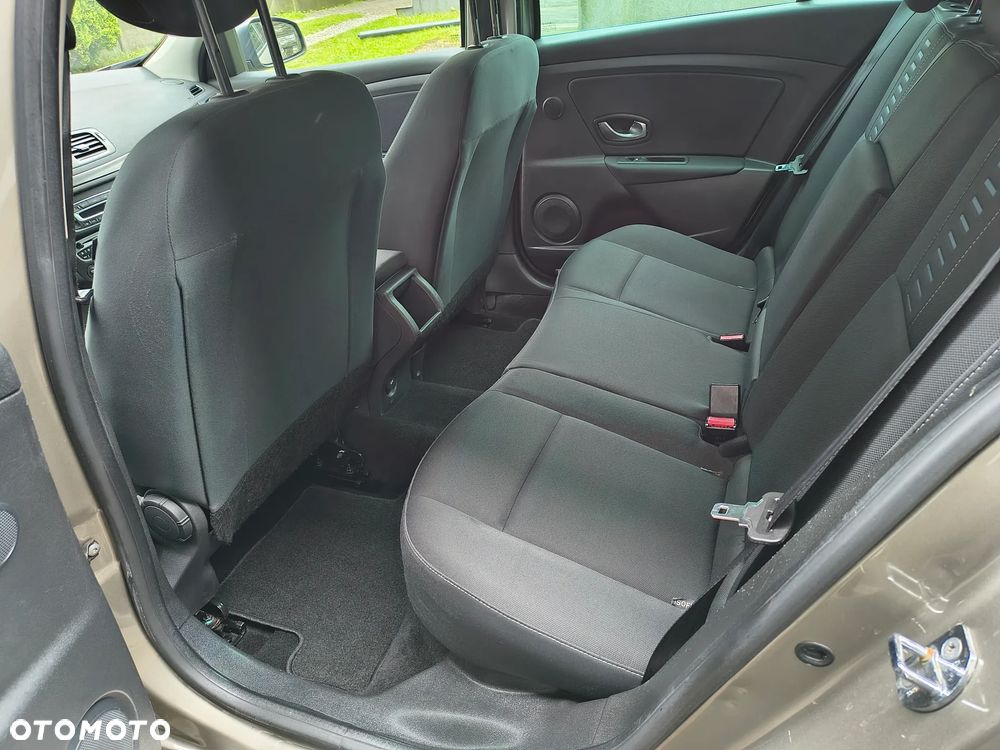 Renault Megane 1.6 16V 110 Dynamique - 8