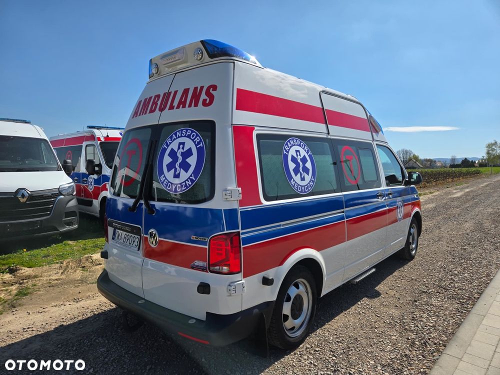 Volkswagen TRANSPORTER T6.1 Ambulans Karetka - 16