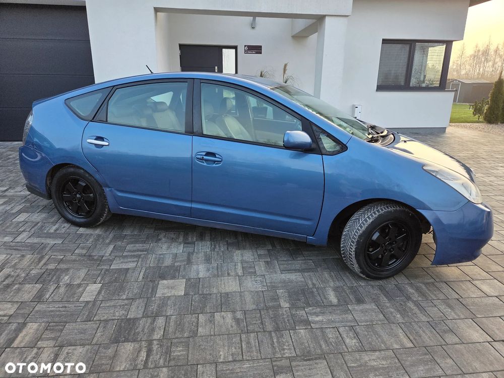 Toyota Prius 1.5 VVT-i Prestige - 2