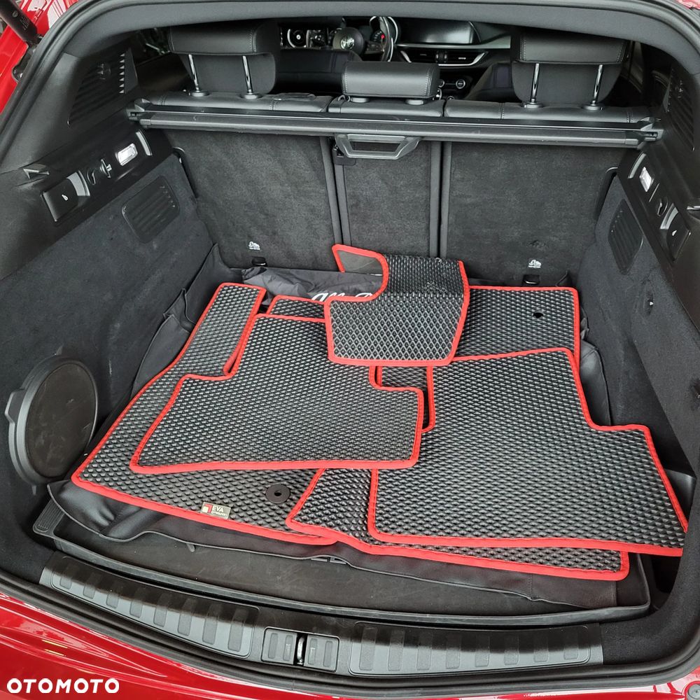 Alfa Romeo Stelvio 2.0 Turbo Veloce Q4 - 8