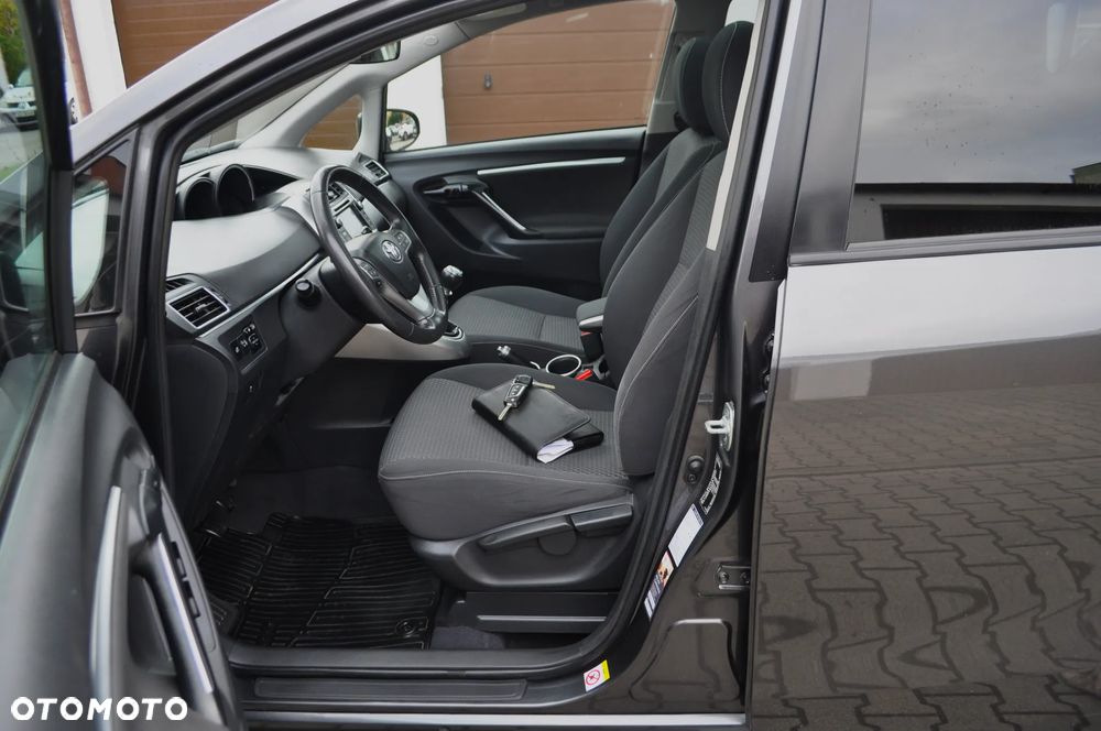 Toyota Verso 1.6 D-4D 5-Sitzer Start/Stop Comfort - 28