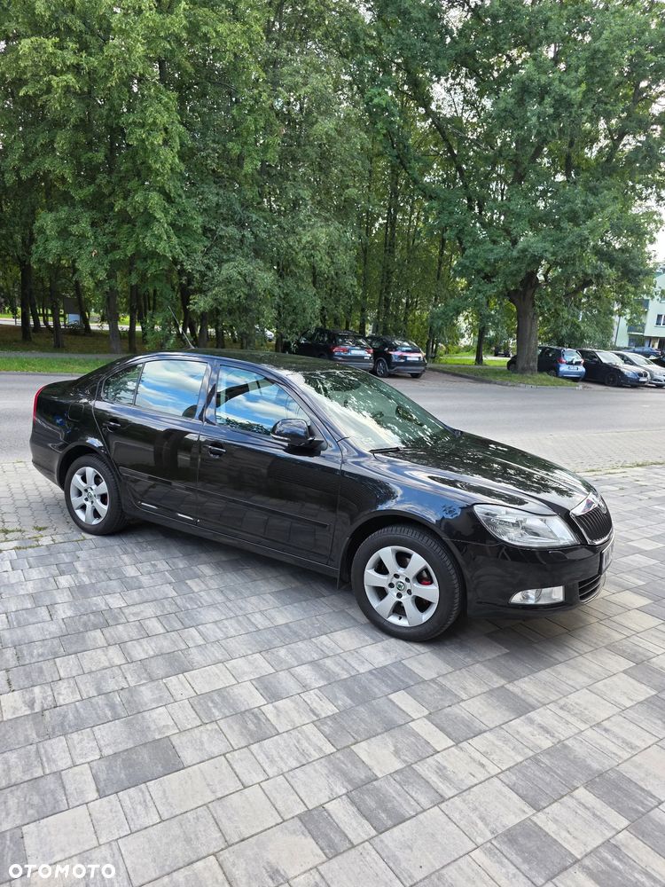 Skoda Octavia 1.6 Elegance - 36