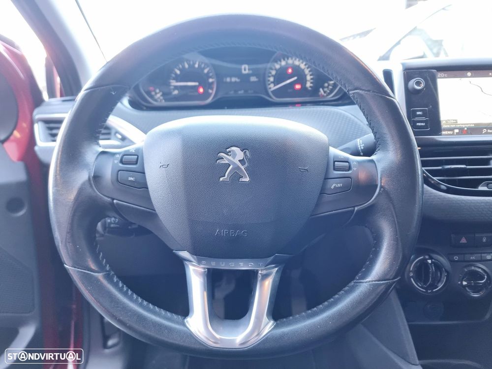 Peugeot 208 1.2 PureTech Active - 13