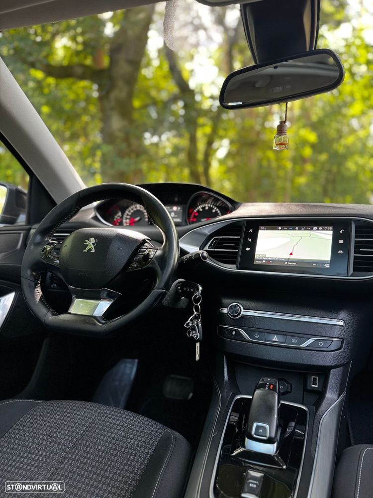 Peugeot 308 SW 1.5 BlueHDi Style EAT8 - 15