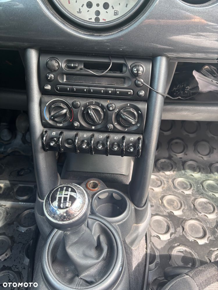 MINI ONE Standard - 32