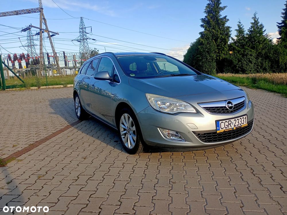 Opel Astra 1.4 T Cosmo - 1