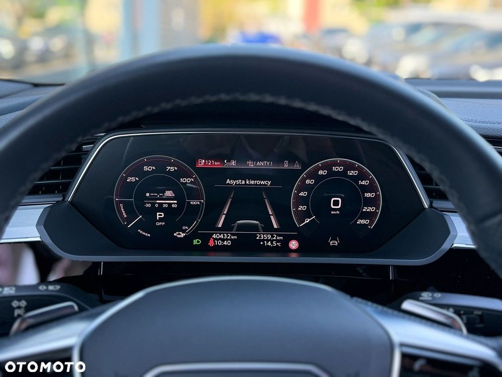 Audi e-tron Sportback - 31