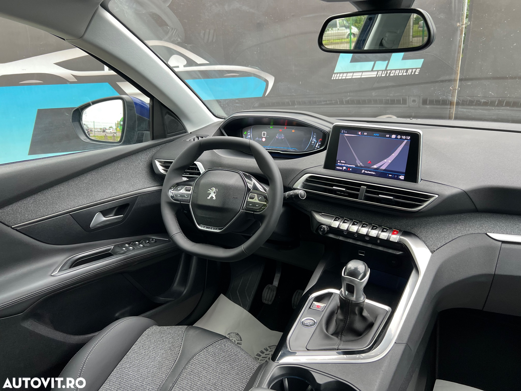 Peugeot 3008 1.5 BlueHDI 130 S&S BVM6 Allure - 8