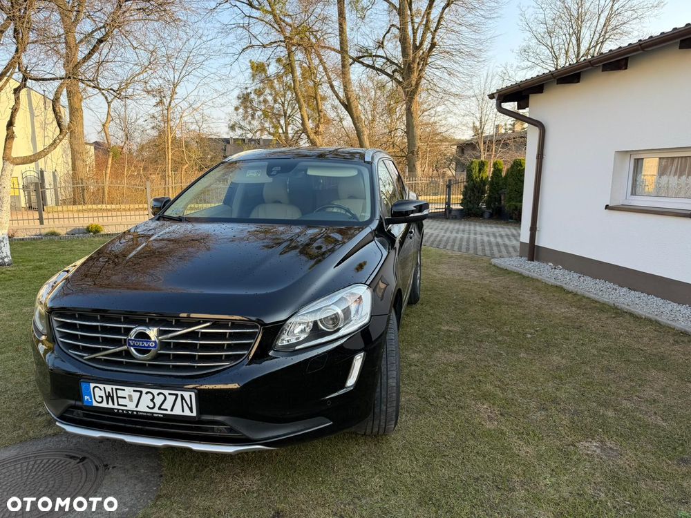 Volvo XC 60 D4 AWD R-Design - 8