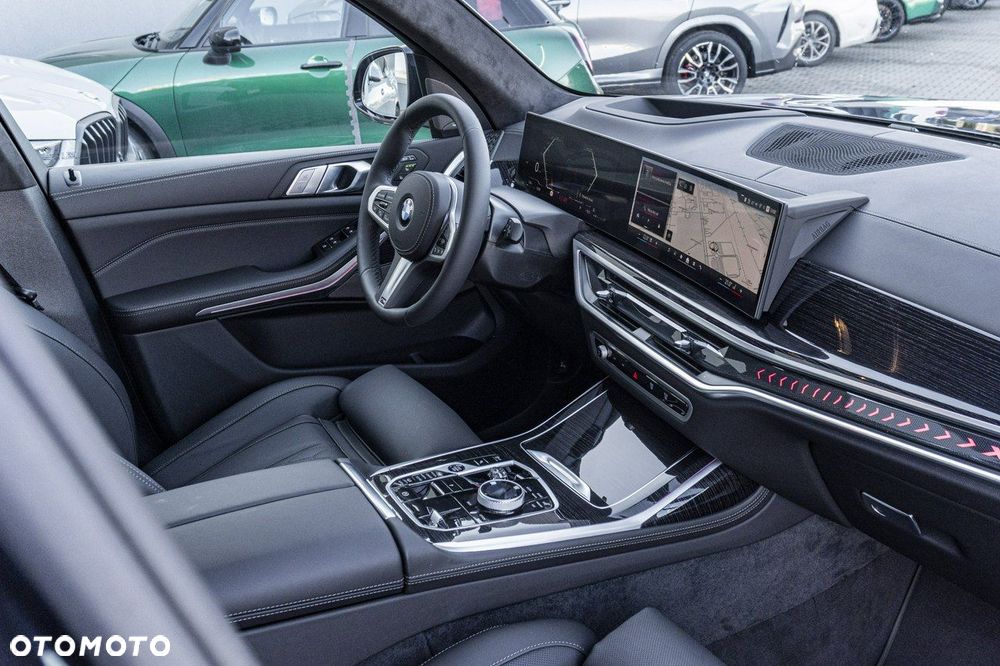 BMW X7 - 31