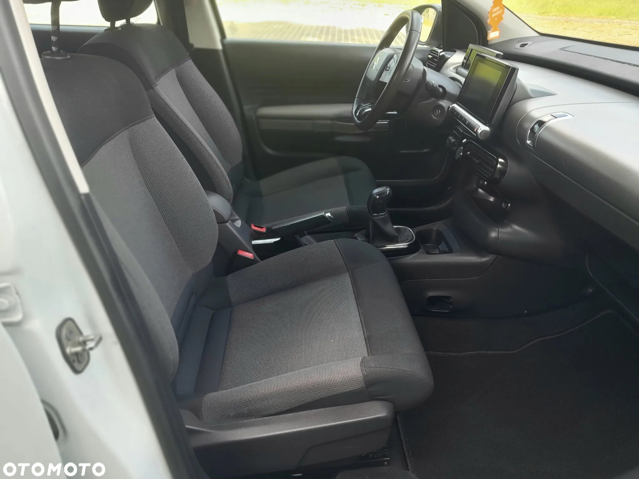 Citroën C4 Cactus 1.2 PureTech Feel Edition S&S - 24
